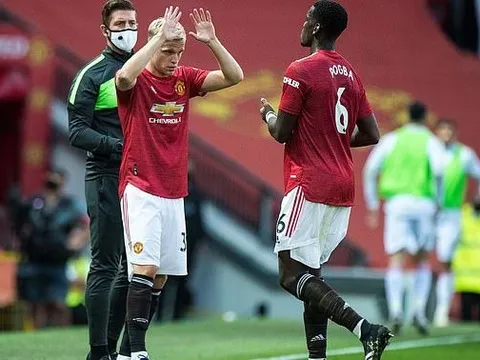 Carragher: "Bộ 3 đó lại là tử huyệt của Man Utd"