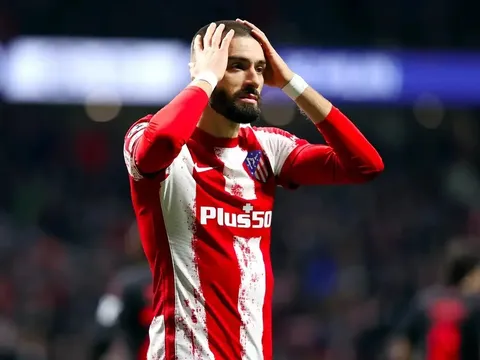 Atletico mất 5 cầu thủ ở trận đại chiến với MU