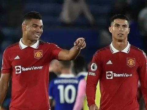 Casemiro đối mặt vấn đề bất mãn tương tự Ronaldo