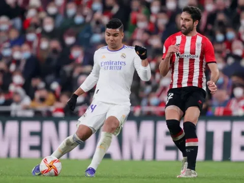 Casemiro khiến Real bị loại ở tứ kết Copa del Rey