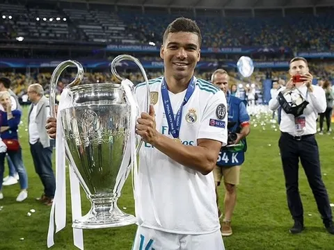"Casemiro không phải là câu trả lời cho Man Utd"