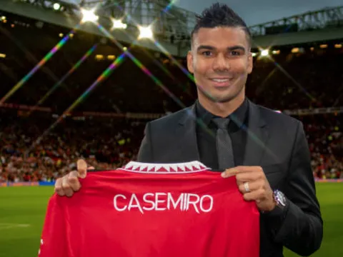 Casemiro và 10 cầu thủ La Liga từng được Man Utd chiêu mộ