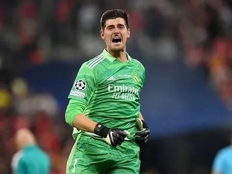 Casillas nói lên nghịch lý của QBV