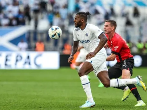 "Lính đánh thuê" Arsenal bị cấm thi đấu