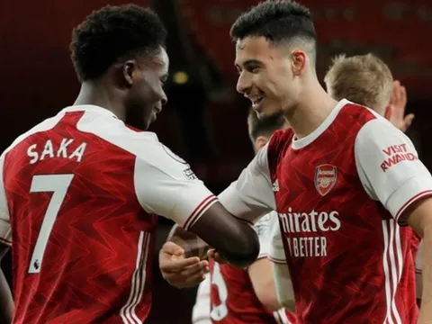 Arsenal chuẩn bị ký hợp đồng khủng