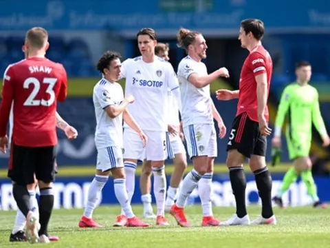 Man Utd tiến gần đến kỷ lục 17 năm của Arsenal