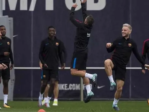 "Cậu ấy chẳng làm được gì tại Barcelona..."