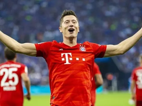 "Cậu ta có phong độ cao, tôi chưa từng thấy điều đó kể từ thời Gerd Muller"