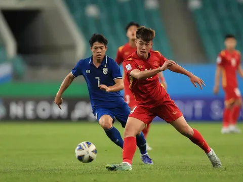 Cầu thủ trẻ nhất U23 Việt Nam háo hức đấu Lee Kang In