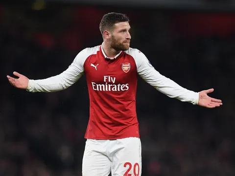 CĐV Arsenal: 'Hắn ta đúng là một con lừa, cho hắn ra sân là tội ác'