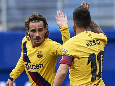 CĐV Barca: "Thật bệnh hoạn, dẹp ngay hắn ta và trao cơ hội cho Griezmann đi!"