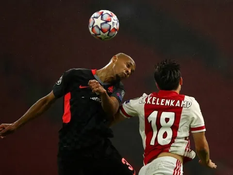 CĐV Liverpool: "Ai cần Van Dijk chứ?; Cậu ấy còn tốt hơn Arnold; Quái vật"