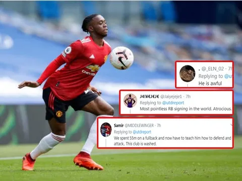 CĐV Man Utd: "Bỏ ra 55 triệu euro và giờ phải dạy cậu ta phòng ngự à?"