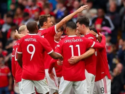 CĐV Man Utd đồng loạt ca ngợi: "Thiên tài"