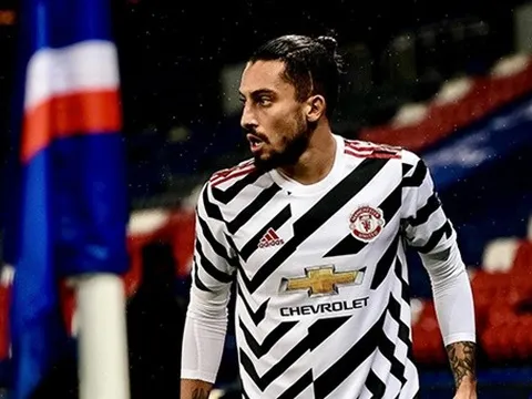 CĐV Man Utd phấn khích: "Chúng ta đang sở hữu Beckham Brazil"