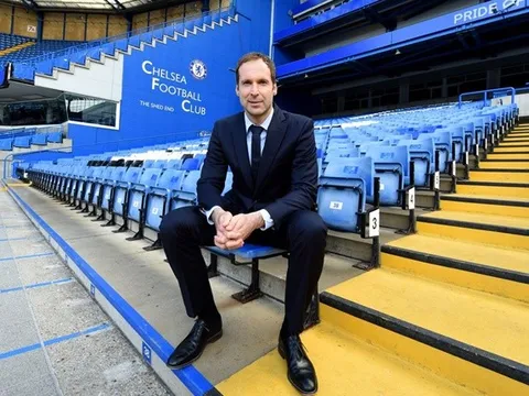 Petr Cech đã giúp Chelsea tránh dính líu Mino Raiola như thế nào?