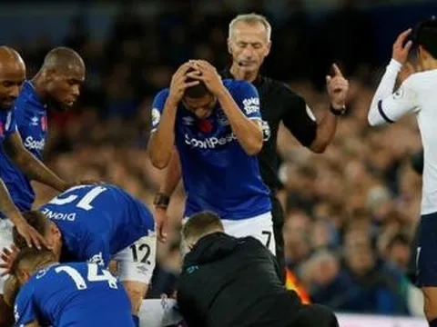 Đồng đội Everton tiết lộ 3 phản ứng cùng cực của Gomes khi nằm trên sân