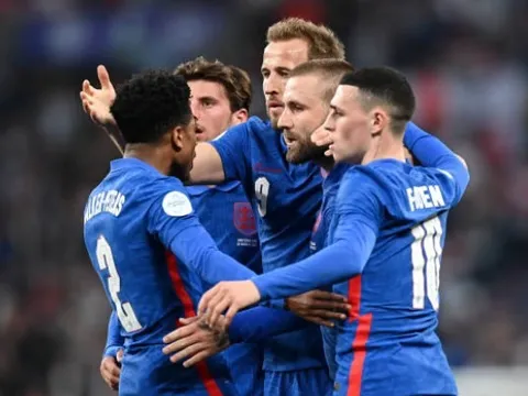 Chấm điểm ĐT Anh: Hai điểm 8 xuất hiện