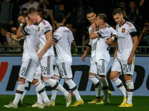 Chấm điểm M.U: Một điểm 8