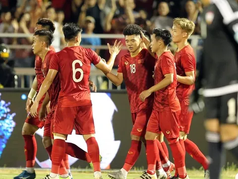 Chấm điểm trận U22 Việt Nam 1-1 U22 UAE: Điểm sáng Đức Chinh!