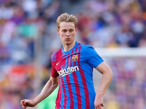 Chấm dứt lời đồn, De Jong chốt tương lai tại Barca