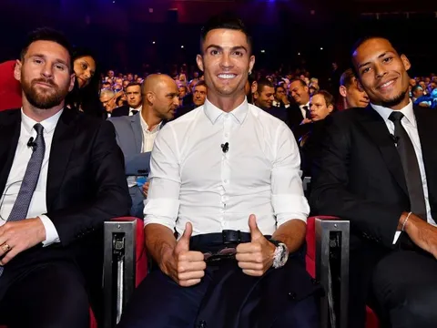 Chấn động! Rõ chủ nhân QBV 2019, BTC tới tận nhà thông báo?