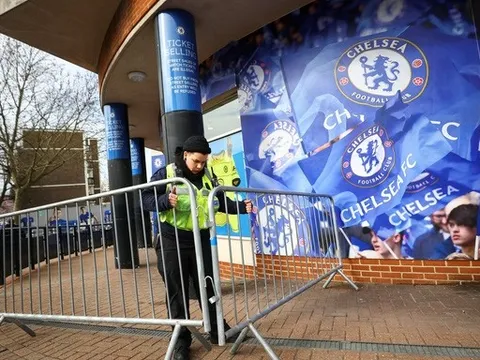 Chelsea: 17 ngày sống trong sợ hãi