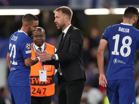 Peter Crouch chỉ ra vấn đề nghiêm trọng ở Chelsea