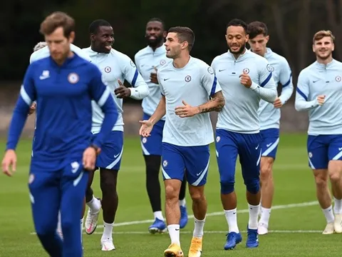 XONG! Lampard xác nhận, rõ tình hình của 'bom tấn' và thủ quân Chelsea