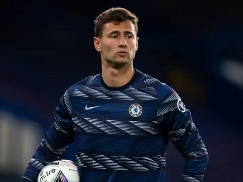 Chelsea chia tay cùng lúc 2 thủ môn