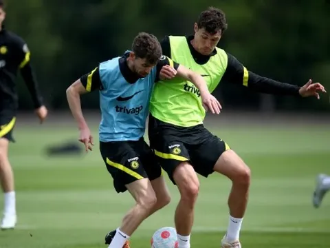 Chelsea đón tin vui lực lượng, tập luyện chờ đối đầu Leeds