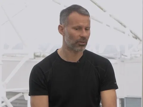Ryan Giggs chỉ ra điều sẽ khiến Chelsea bị quật ngã tại OTF