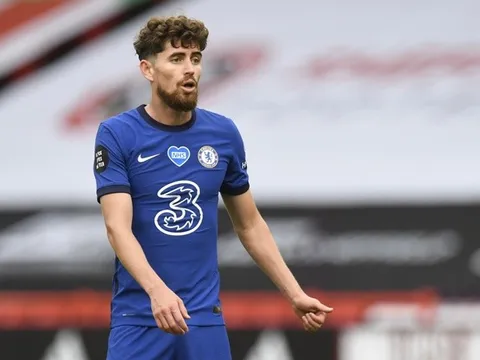 XONG! Đại diện Jorginho làm rõ tin đồn Arsenal và PSG theo đuổi