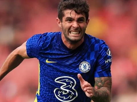 Chelsea nên nói không với Man United