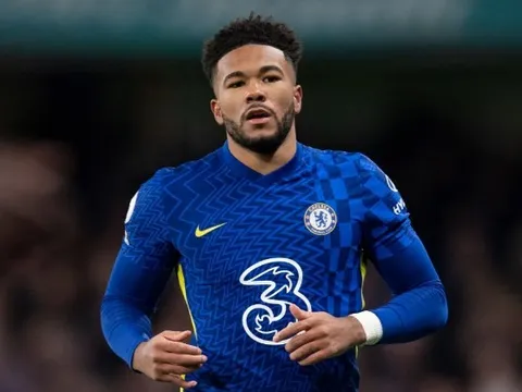 Chelsea nhắm 'cơn lốc cánh phải' PSG dự phòng cho Reece James