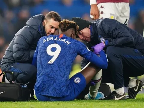 Chelsea thắng 1 trận, Lampard thêm 1 một nỗi lo