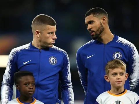 Chelsea thanh lý hàng loạt, 12 cầu thủ phải ra đi