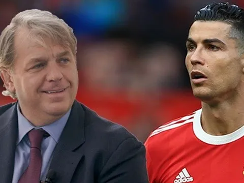 Chelsea thay tướng, Ronaldo đã biết đâu là thời điểm để ra đi