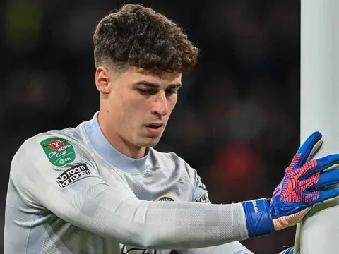 Chelsea tranh chấp quyết liệt với M.U vì kẻ thay thế Kepa