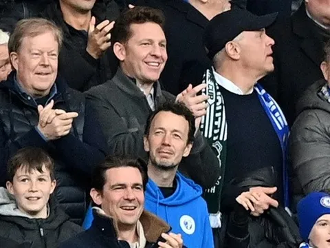 Chelsea và việc hỏi mua trước giờ G