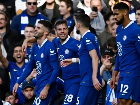 3 cú sốc cùng lúc, giông bão bắt đầu ập tới Chelsea