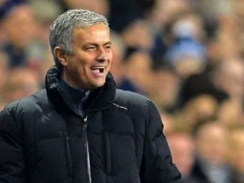 Chi 22 triệu, Mourinho đón "viên ngọc" tấn công đa năng về thay Harry Kane