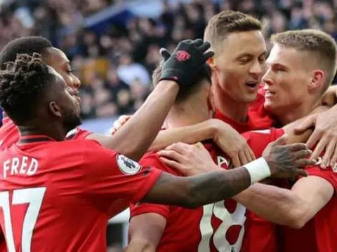 Chi 50 triệu bảng, Man Utd có tiền vệ giỏi như Matic + Fred