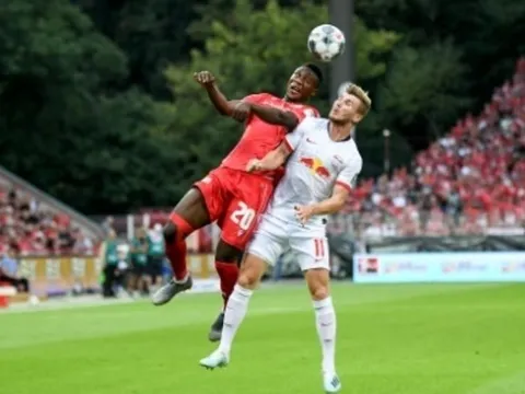 Chi 58,5 triệu, Man Utd quyết giật "hàng nóng nước Đức" với Barca