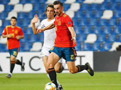 Chi 60 triệu, Liverpool quyết tất tay với "viên ngọc" mà Real và Barca theo đuổi