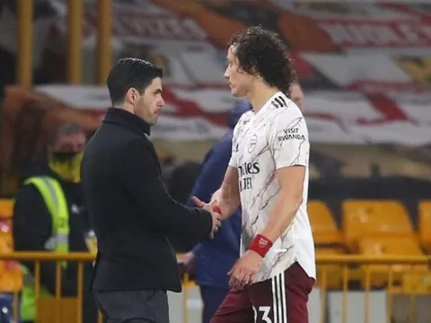 Chi 8 triệu, Arsenal đón phương án thay David Luiz về Emirates?