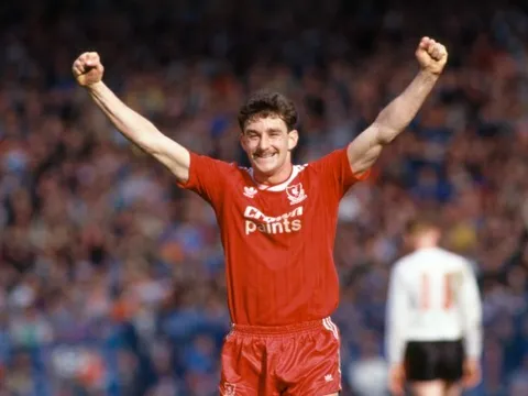 Chỉ trích Firmino, huyền thoại Liverpool ao ước có được ngôi sao của Chelsea