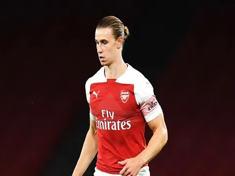 Chia tay Arsenal, tiền vệ 22 tuổi thẳng tiến đến Championship
