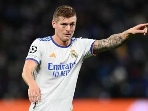 Chiếc công tắc Toni Kroos của Real Madrid