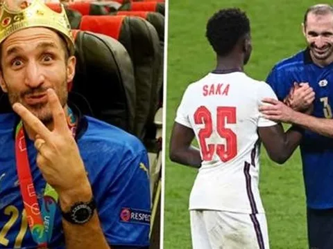 Saka bị Chiellini trù ẻo, lời nguyền rủa bí ẩn Kiricocho là gì?